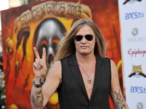 Galeria – Prisões estúpidas de astros da música – Sebastian Bach