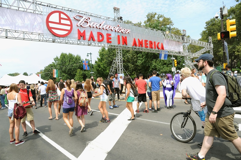 Entrada - Budweiser Made in America