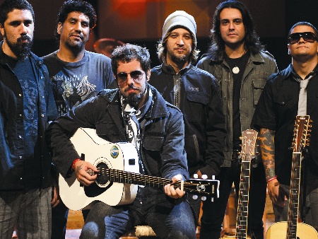 Viva a Raul Seixas com Detonautas, Zeca Baleiro e Zélia Duncan (14/09, Palco Sunset)    Para cantar ao lado dos amigos do início ao fim da apresentação.