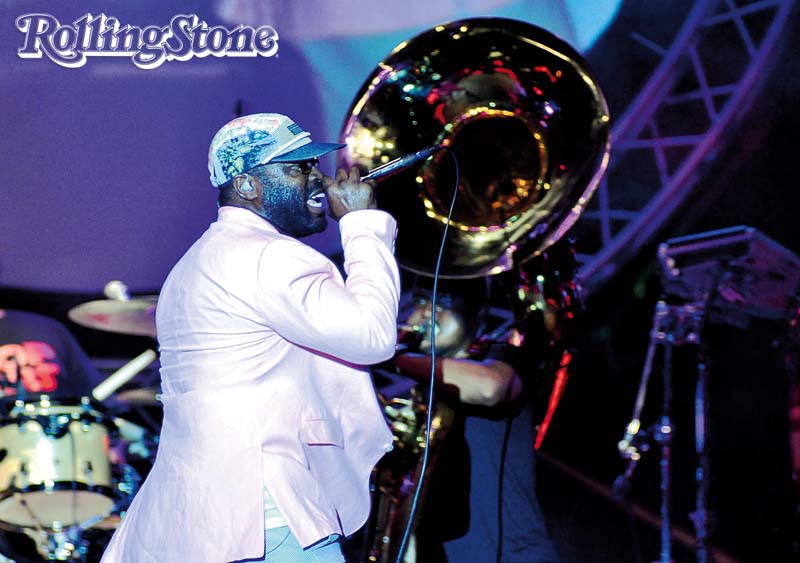 O Roots sofreu com a concorrência, mas fez uma boa apresentação à beira da praia.