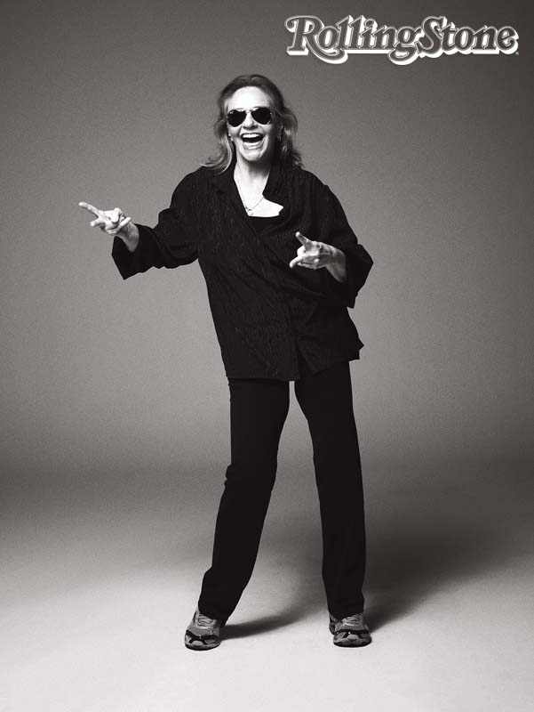 PERCURSORA  Angela rompeu fronteiras.  ?