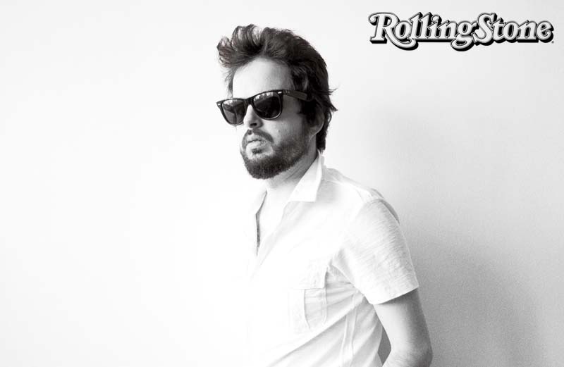 SOLTO
Depois de dez anos com o Volver, souto se viu livre para lançar um álbum individual.