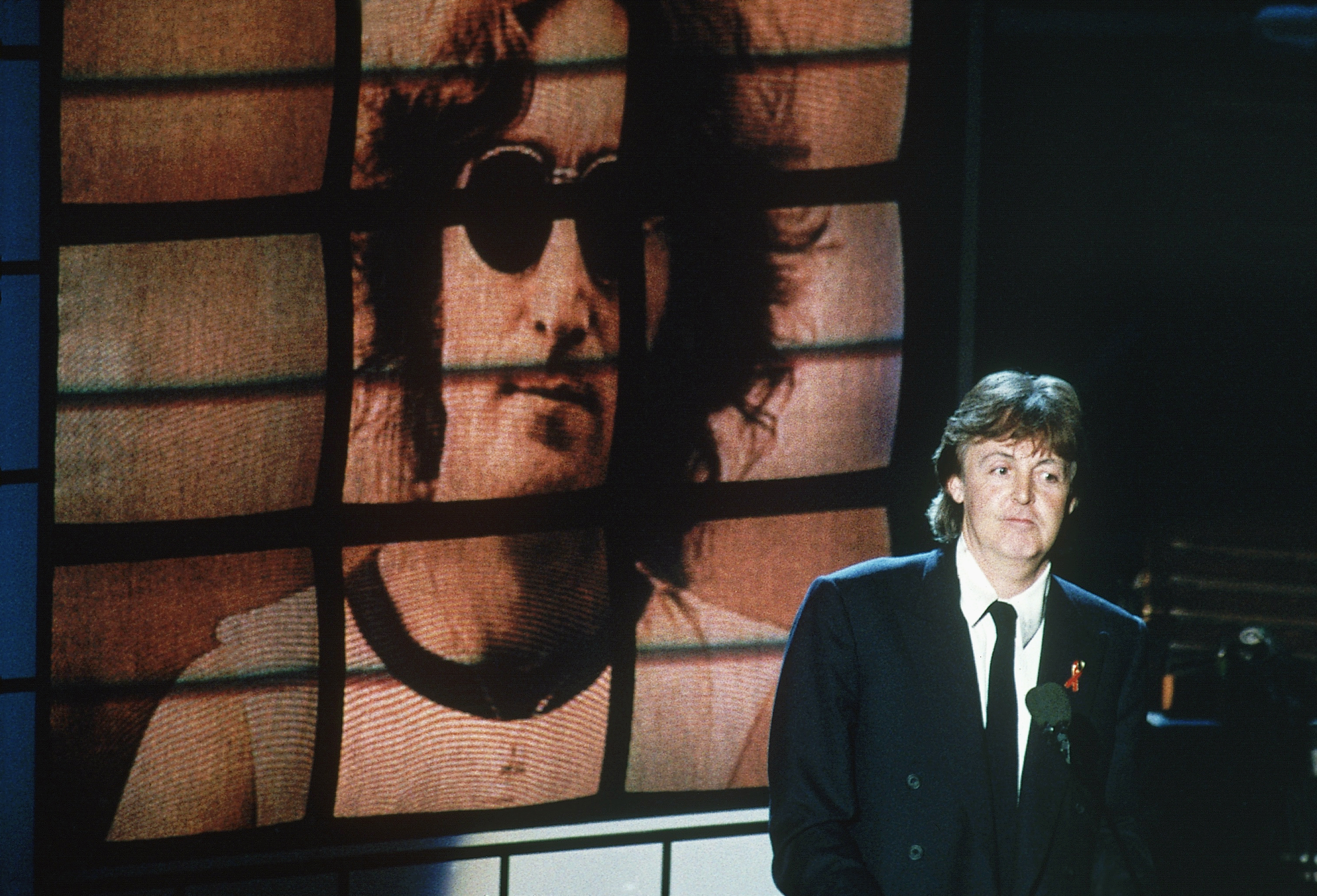 Galeria - 25 momentos do Hall da Fama do Rock - Paul McCartney e John Lennon