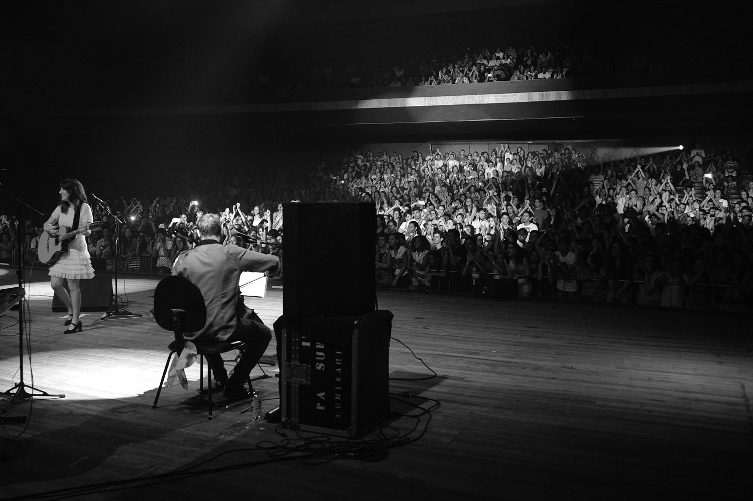 Coquetel Molotov - Clarice Falcão