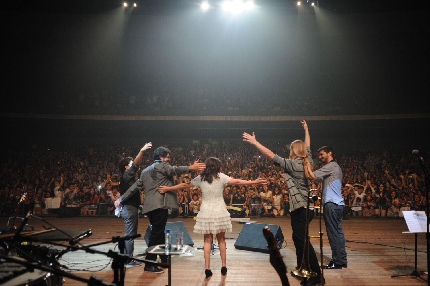 Coquetel Molotov - Clarice Falcão