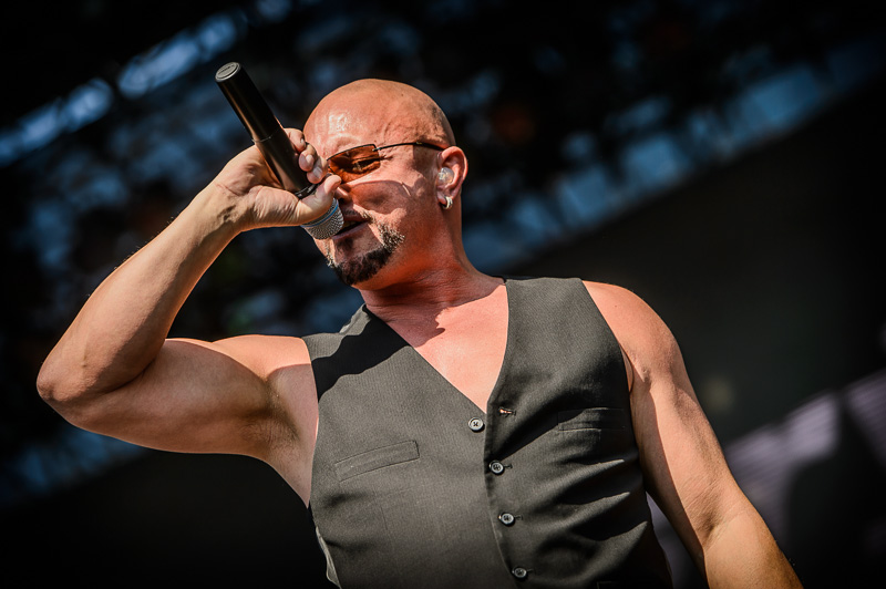 O Queensryche se apresentou com uma formação que conta apenas com um integrante original, o vocalista Geoff Tate