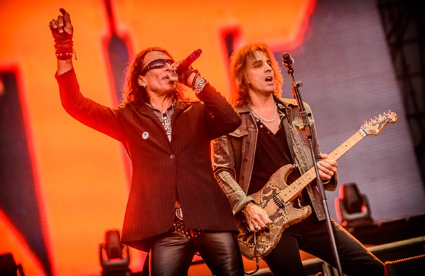 Banda de muito sucesso da cena heavy metal oitentista, o californiano Ratt estava em dívida com os brasileiros.