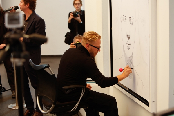 TIM - Long Distance Art