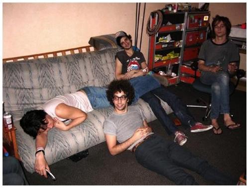 Strokes gravando o disco Room on Fire