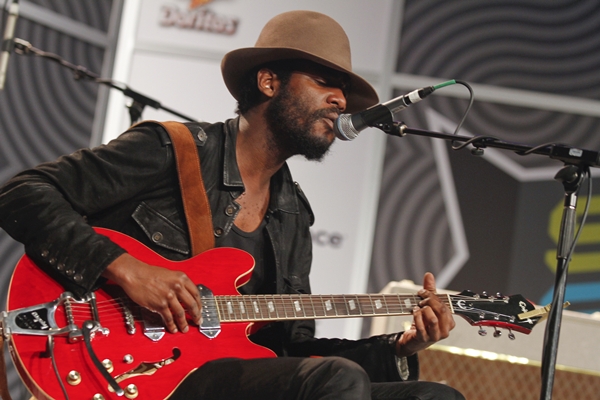 Galeria - Início dos Guitarristas - Gary Clark Jr.