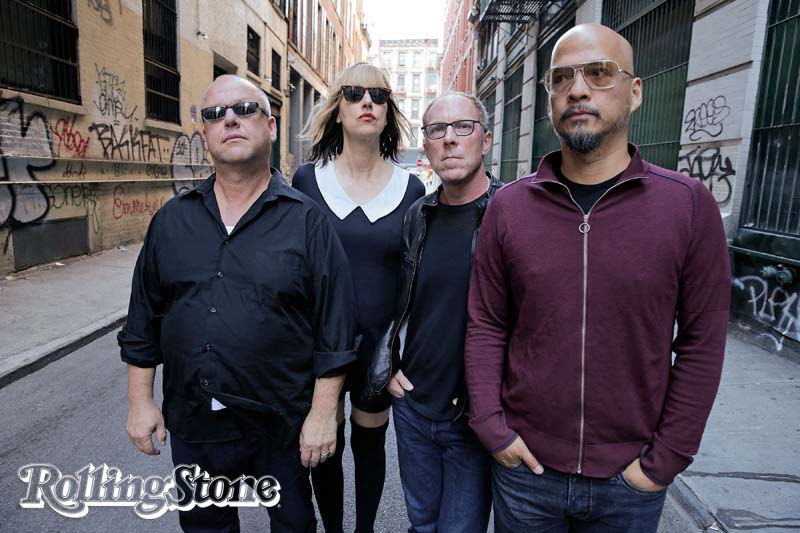 MUDADO  O mesmo Pixies com a nova Kim