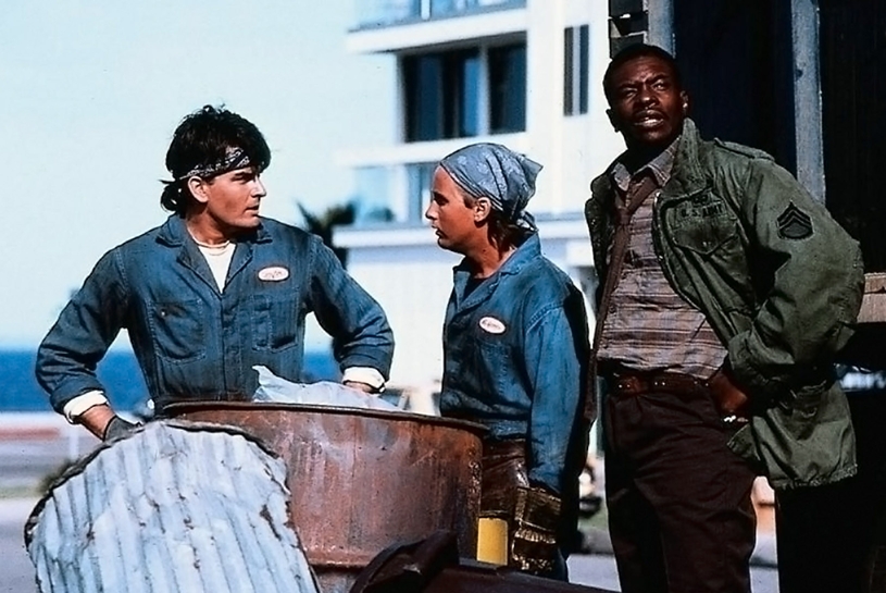 Galeria - Millennials - Men at Work