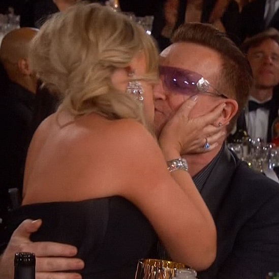 Galeria - Globo de Ouro 2014 - Amy Poehler e Bono