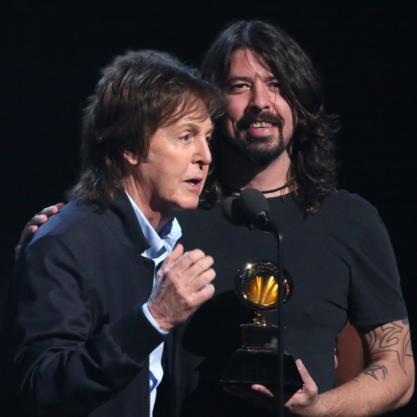 Grammy - Paul McCartney e Dave Grohl