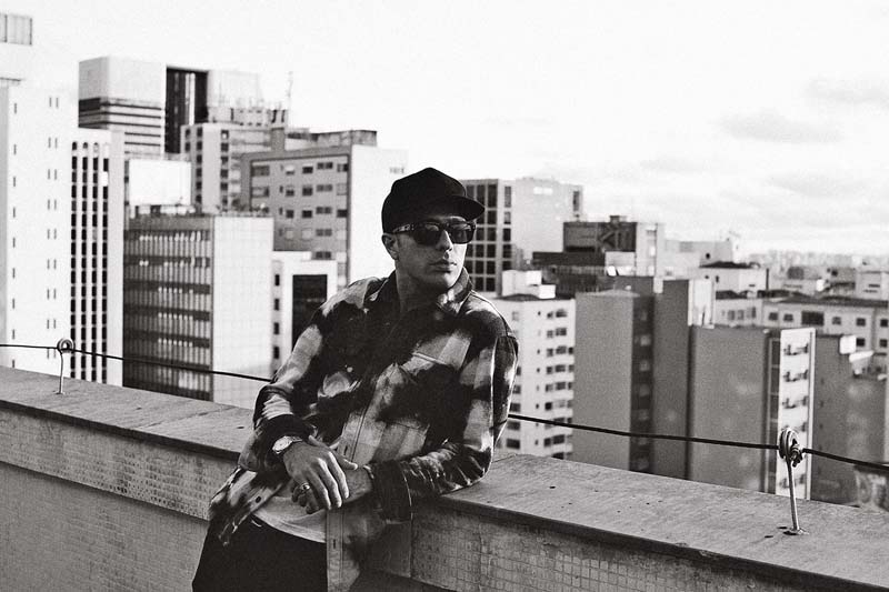 NA BUSCA
Don L não tem medo de soar ambicioso