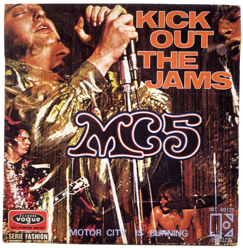 Anarquia em 45 rotações