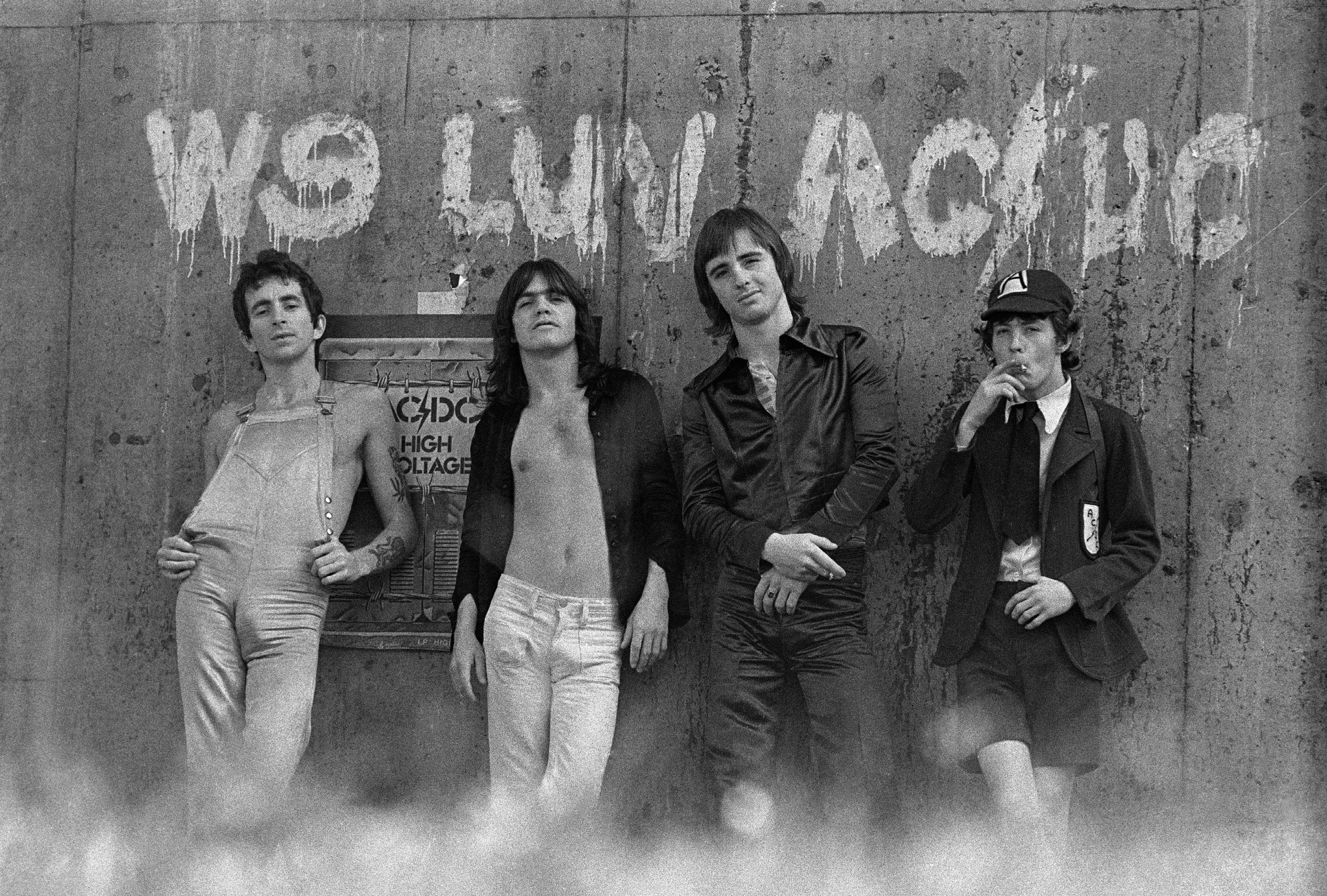 AC/DC