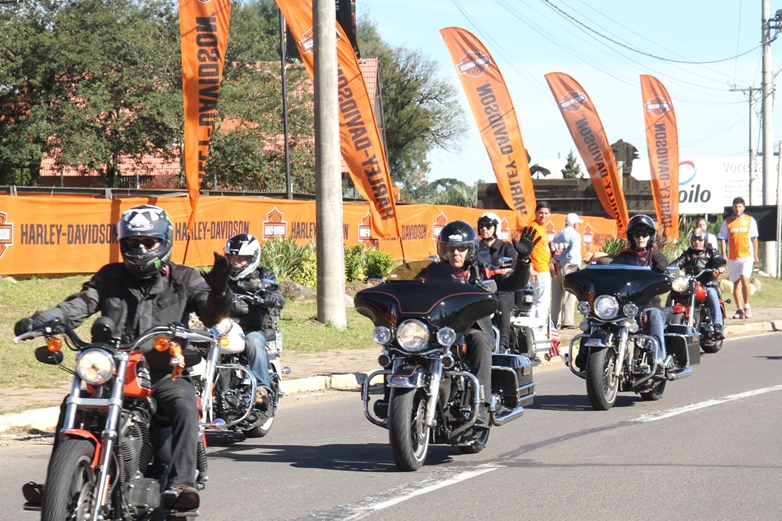 Encontro anual National HOG (Harley Owners Group) levou 750 entusiastas da escuderia ao sul do Brasil