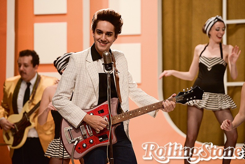 Versátil    George Sauma como Roberto Carlos no filme Tim Maia