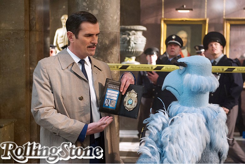 Dupla
Burrell contracena com Sam, a Águia.