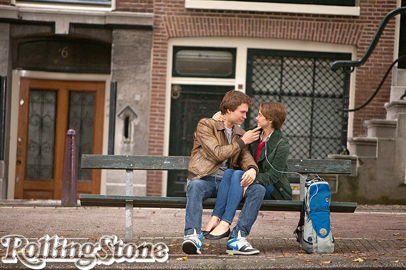 Apesar de apelativo, fi lme baseado em best-seller de John Green tem bons momentos.