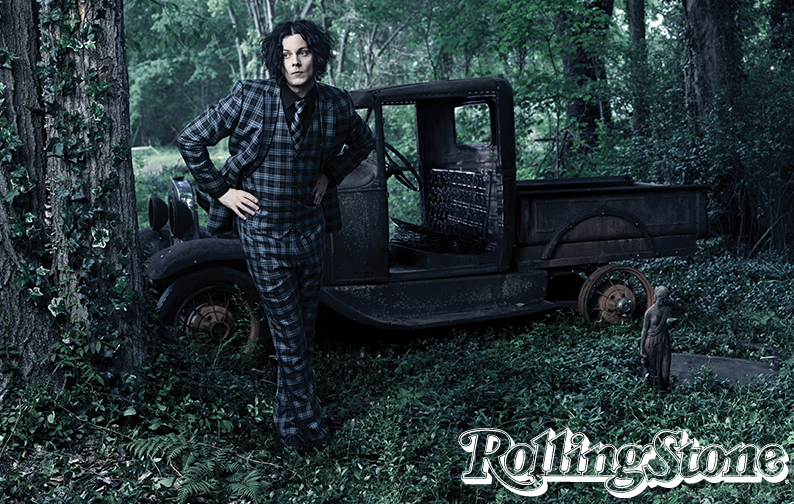 Fase Azul  Desde o início da carreira solo, em 2012, Jack White tem vestido roupas com tons azuis.