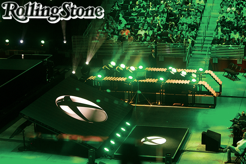 Batalha de gigantes  A Microsoft quis mostrar poder de fogo ante à Sony, que teve entre os partipantes Andrew House, CEO da Sony Computer Entertainment International.