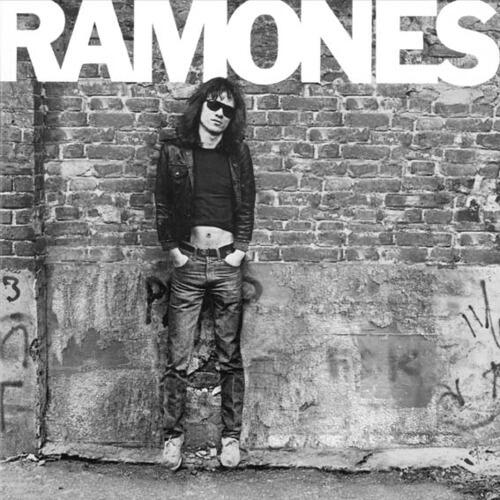 O músico Tommy Ramone