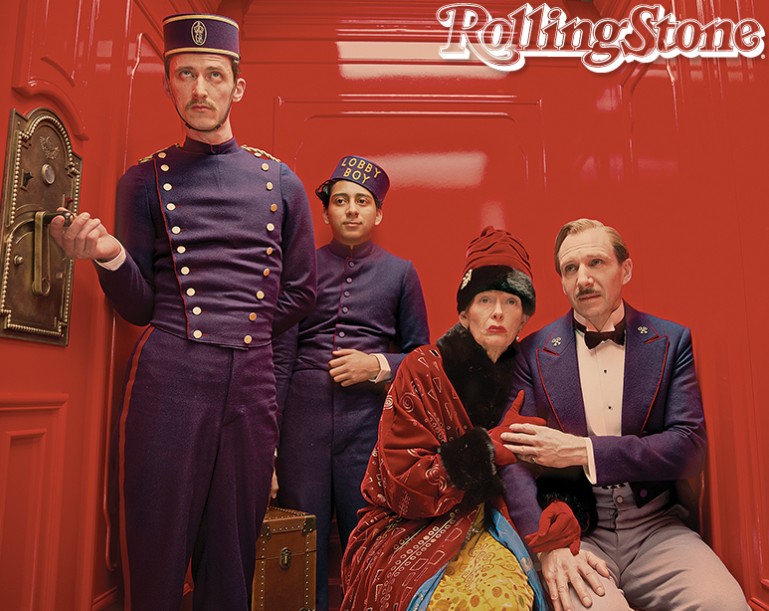 Louca hospedagem      Fiennes administra um hotel diferente.