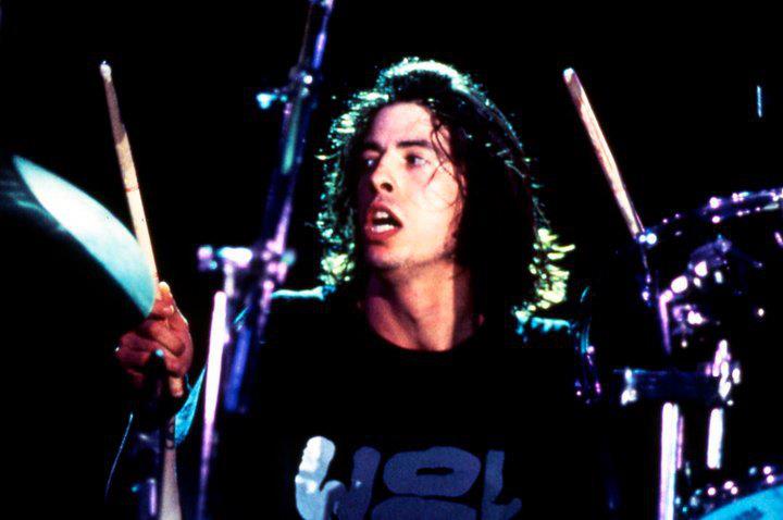 Galeria - Oito bateristas que se tornaram guitarristas - Dave Grohl