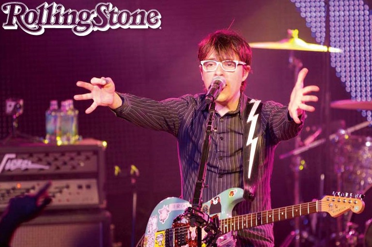 Animado  Rivers Cuomo se diz feliz por gravar inéditas novamente.