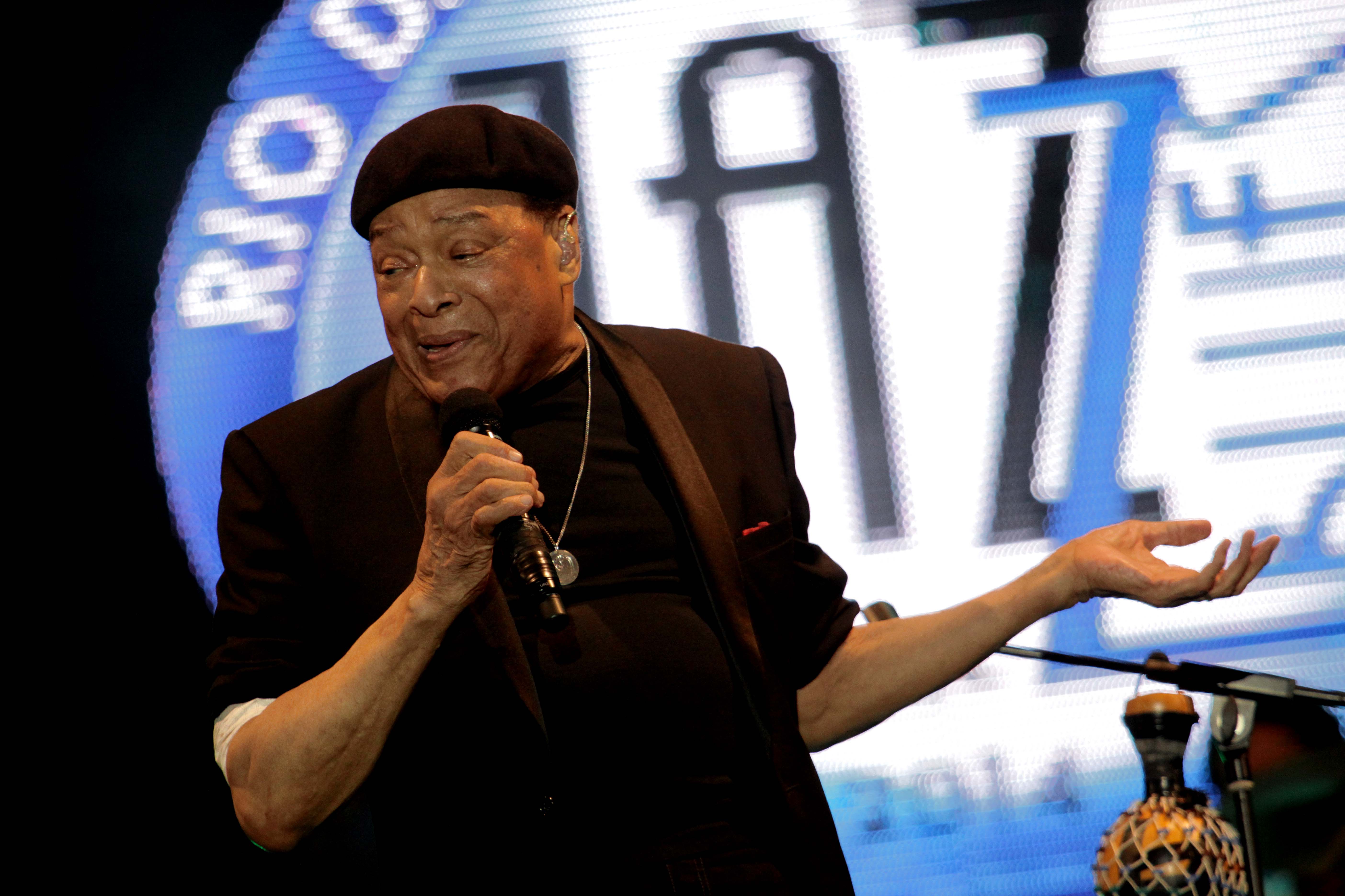 Al Jarreau faz show no Rio das Ostras Jazz & Blues Festival