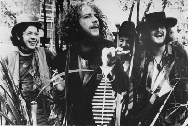 Membro da banda Jethro Tull em 1969: - da esquerda para direta -  Glenn Cornick, Ian Anderson, Clive Bunker e Mick Abrahams