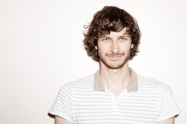 O cantor Gotye