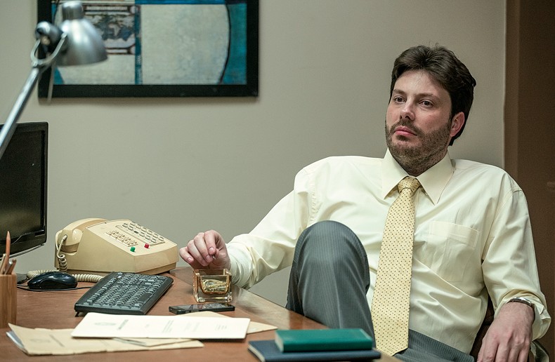 Vida real?     Gentili quer que o personagem seja identificável com outros políticos.