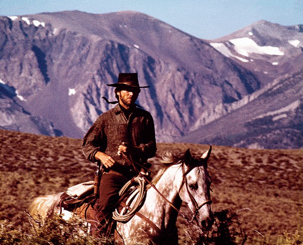 Caixa junta período essencial de Clint Eastwood.