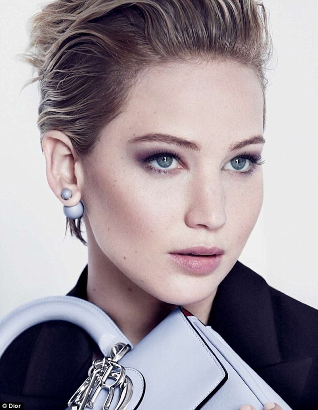 Jennifer Lawrence - Dior