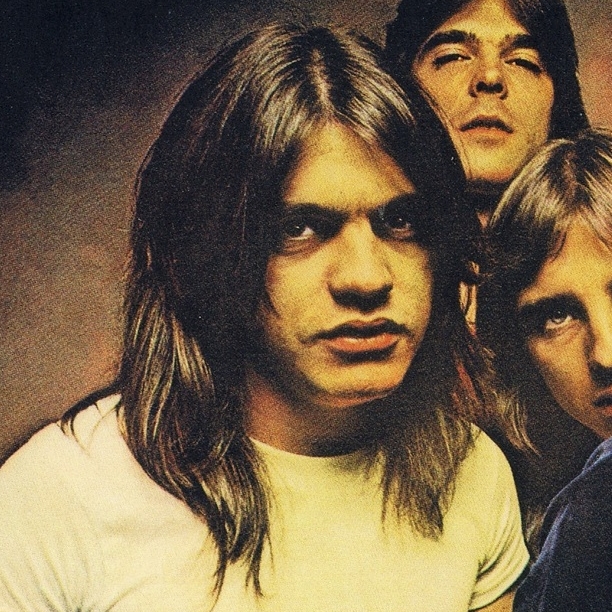 O ex-guitarrista do AC/DC, Malcolm Young.