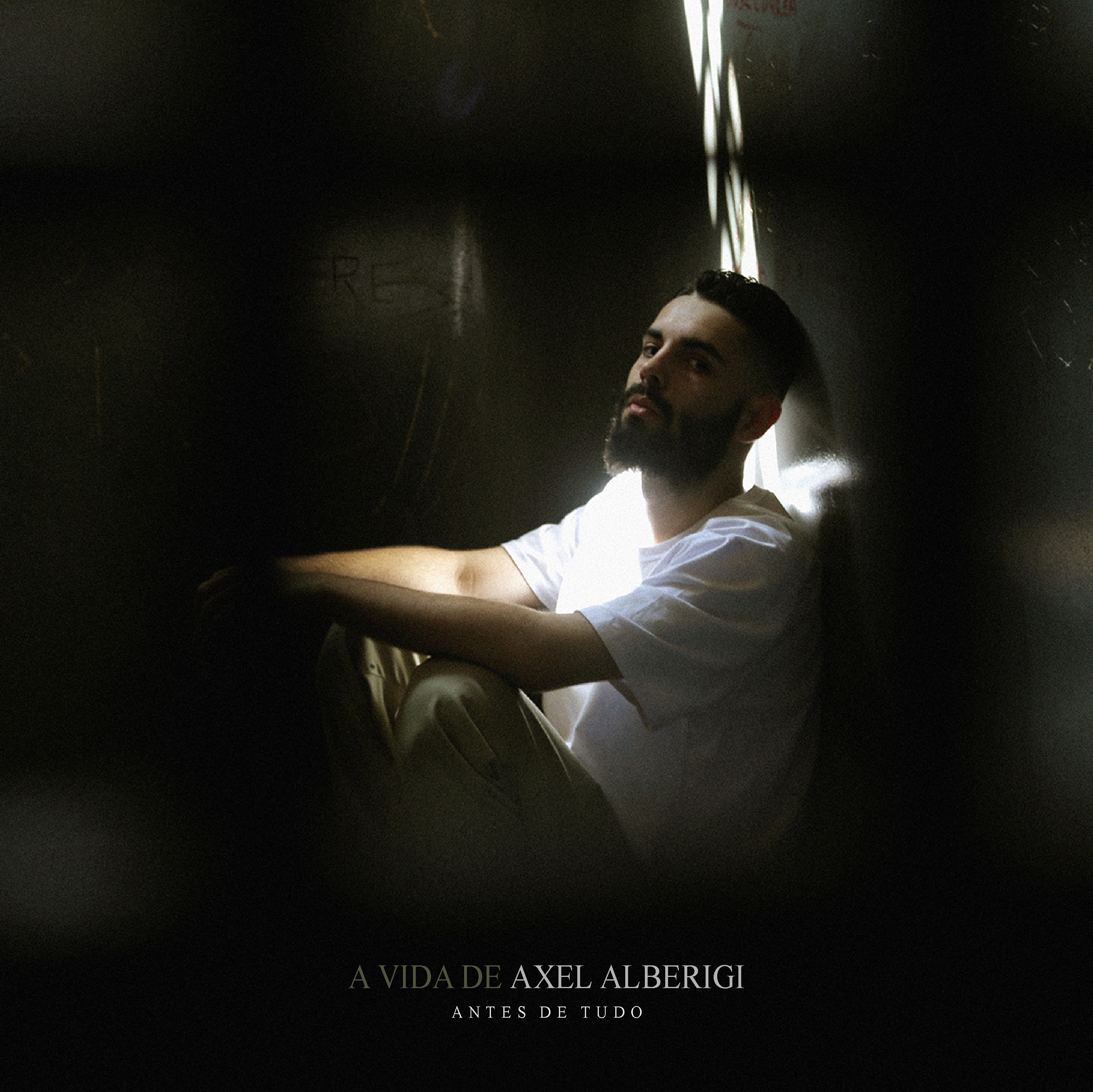 Capa de A Vida de Axel Alberigi: Antes de Tudo, do rapper A.X.L