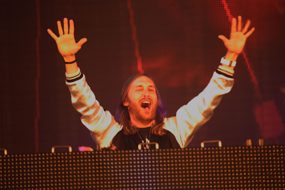 David Guetta se apresenta no  Ultra Music Festiva, em  Bayfront Park, em Miami, nos Estados Unidos. Show foi realizado no dia 30 de março de 2014.