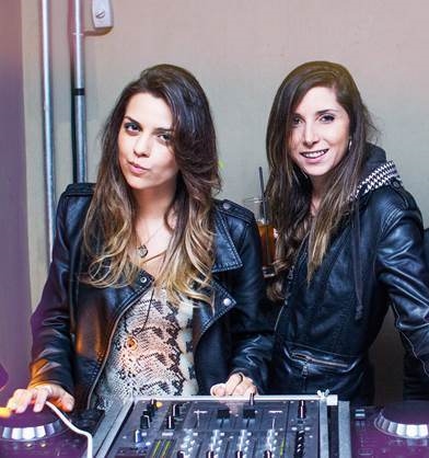 DJs Maithe Rabay e Priscila Tranferetti