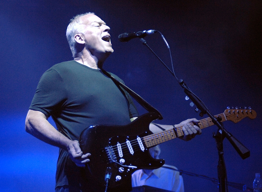 David Gilmour se apresenta na Itália, em 2006, na turnê do último disco solo dele, On the Island