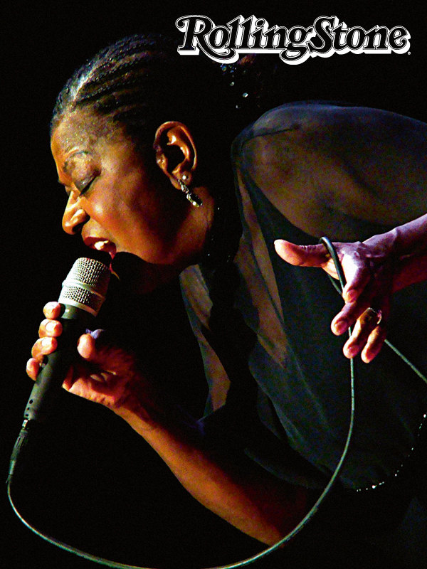 Alaíde: de punho próprio