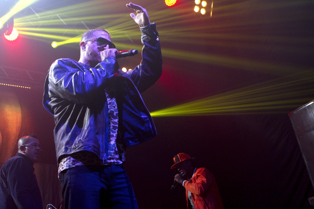 A apresentação encerrou a turnê comemorativa de 25 anos de carreira dos Racionais e deu início aos trabalhos do novo álbum, Cores & Valores, o oitavo disco de estúdio deles., que foi divulgado no mês de novembro