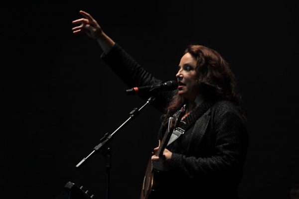 Ana Carolina faz show no Festival MPB