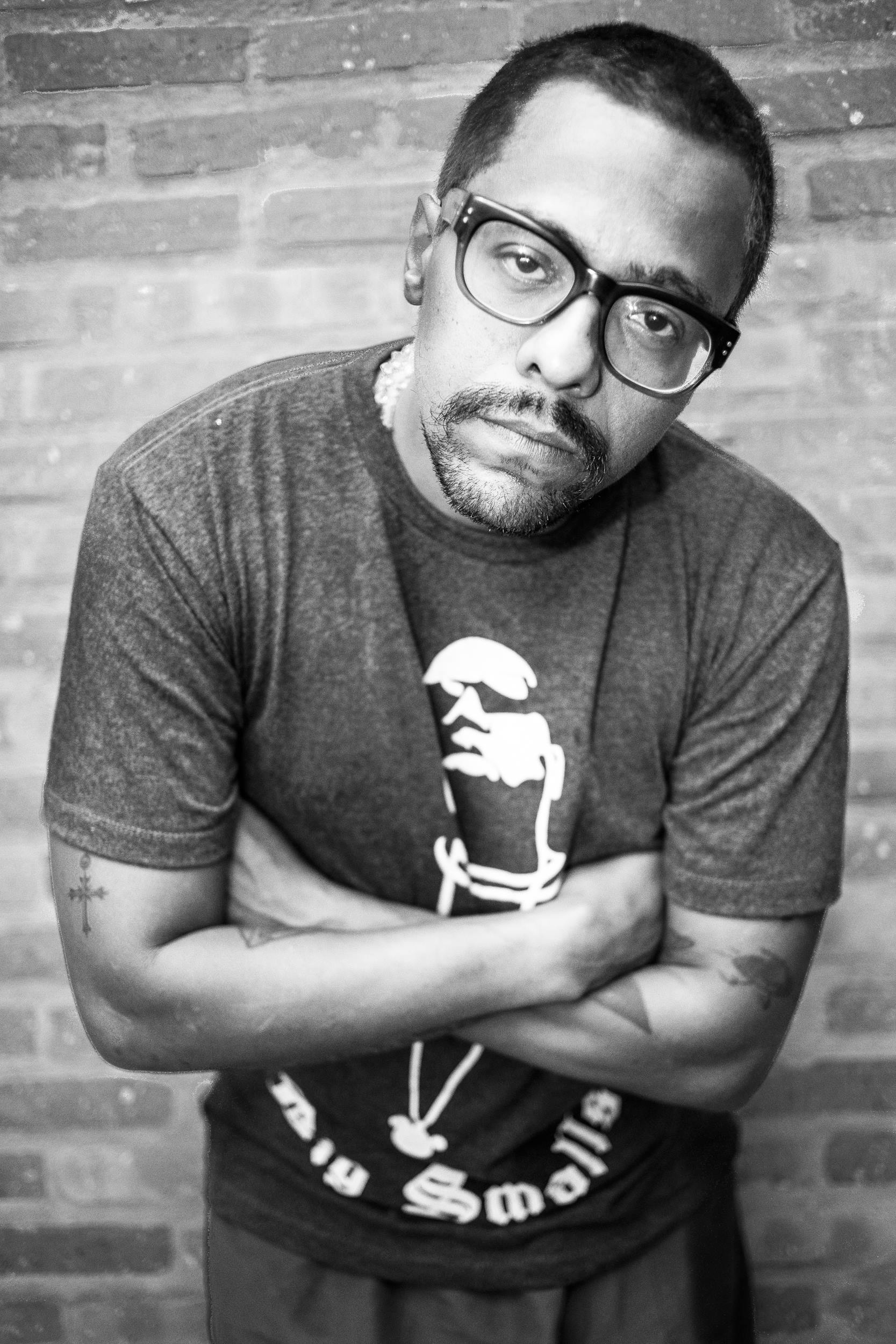 O rapper Gustavo Black Alien anuncia disco de inéditas para 2015