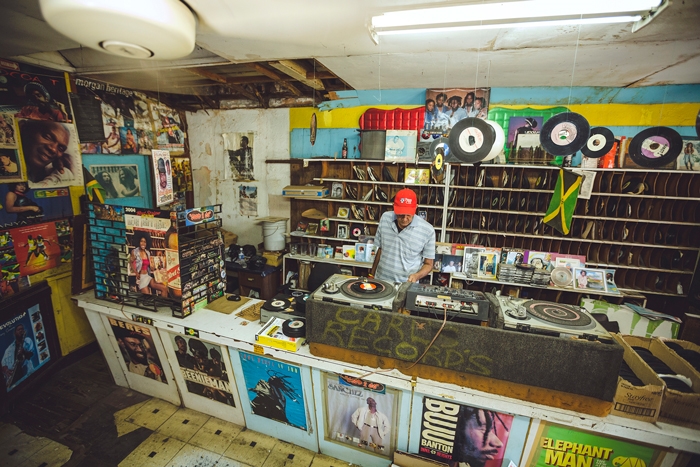 Cena do documentário Sintonizah