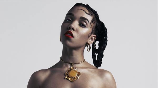 A cantora FKA Twigs