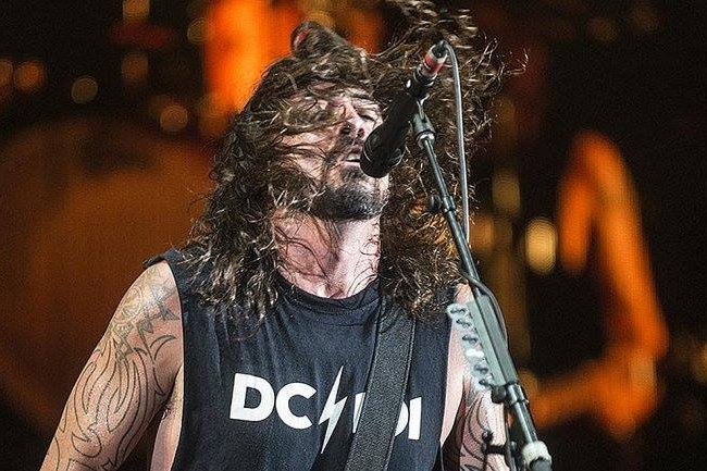 Dave Grohl à frente do Foo Fighters