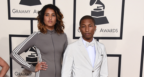 Pharrell no tapete vermelho do Grammy 2015
